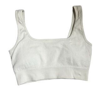 OQQ Sports Bra